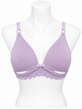 Body Girl Front-Open Bra with Scallop Lace