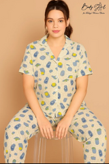 Body Girl Minimal Abstract Print Linen Pajama Set – Modern, Chic & Lightweight Women’s Nightwear