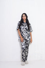 Body Girl Stylish 2-Piece Half Sleeves Set – Black & White Design