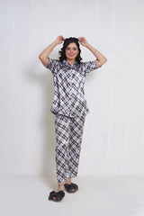 Body Girl Stylish Black & White Tunic Dress 2-Piece Pajama Set