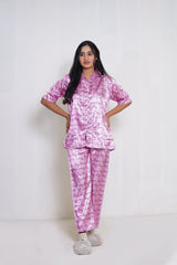 Body Girl Women's Satin Pajama Set - Pink Script Print